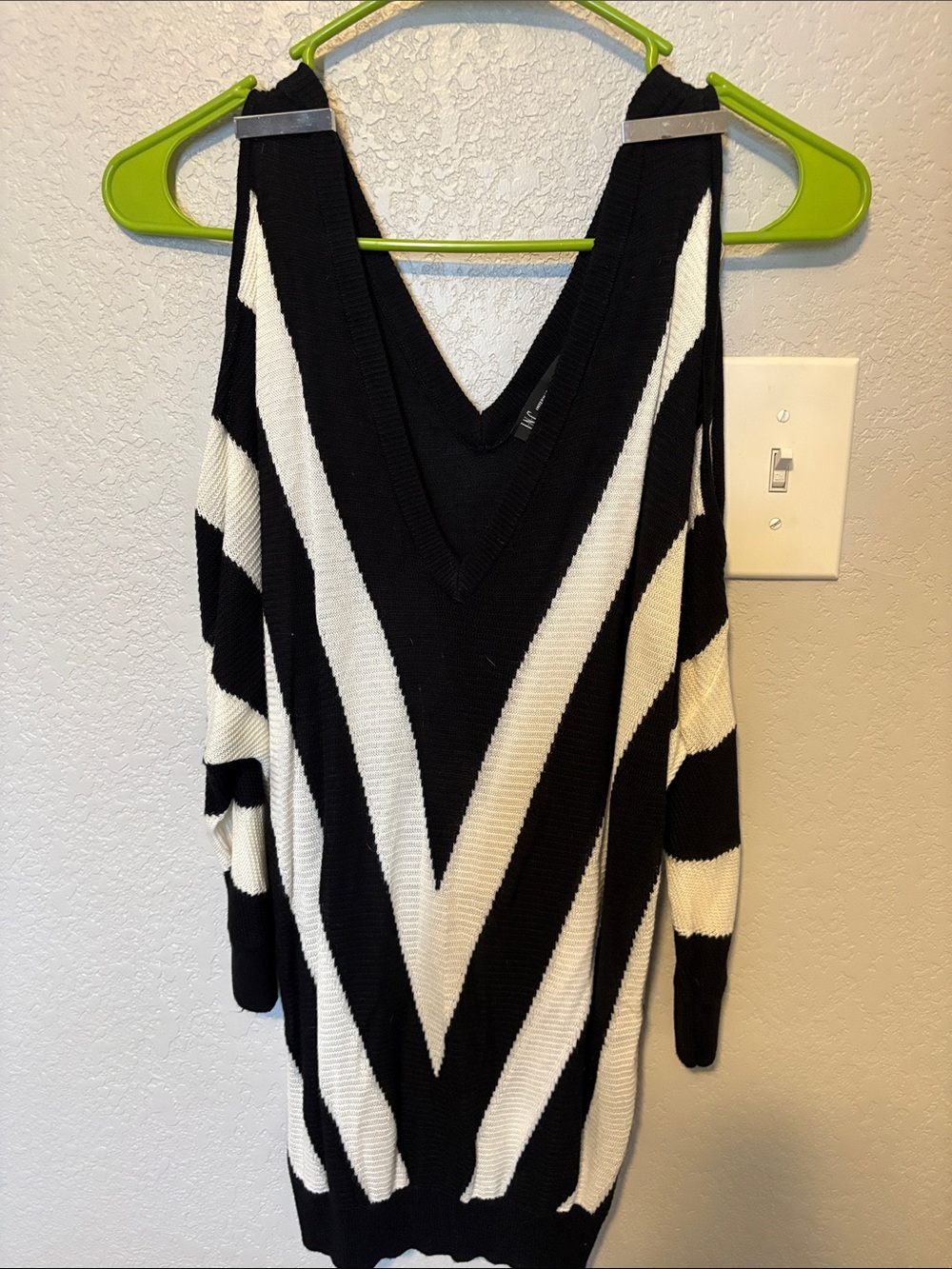 INC International Concepts Black and White V-Neck Chevron Sweater